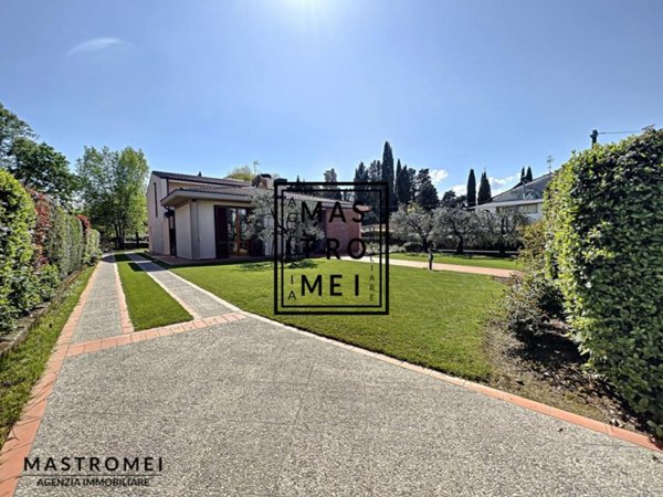 casa indipendente in vendita a Castelfranco di Sotto