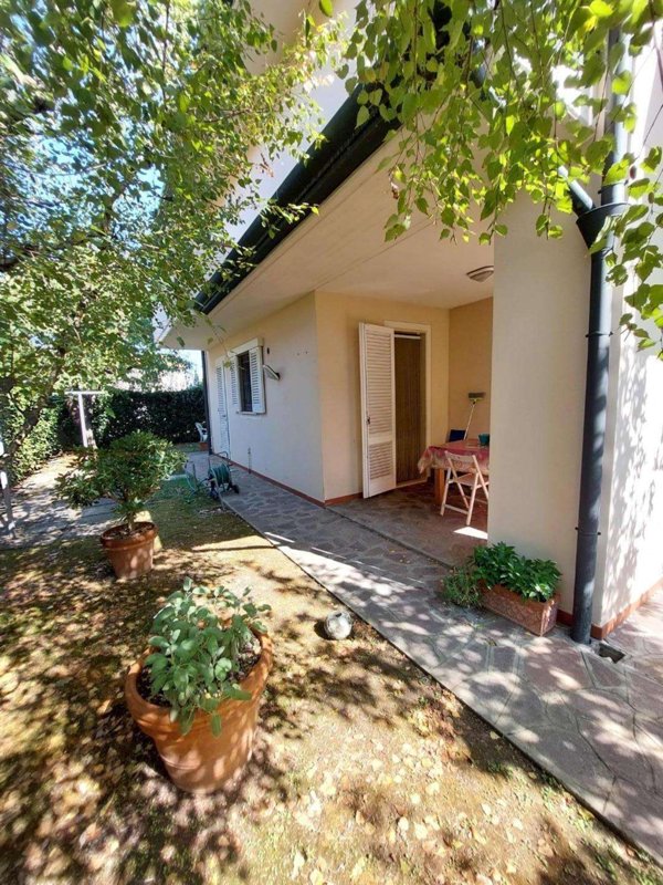 casa indipendente in vendita a Castelfranco di Sotto