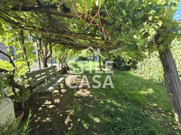 casa indipendente in vendita a Castelfranco di Sotto in zona Orentano