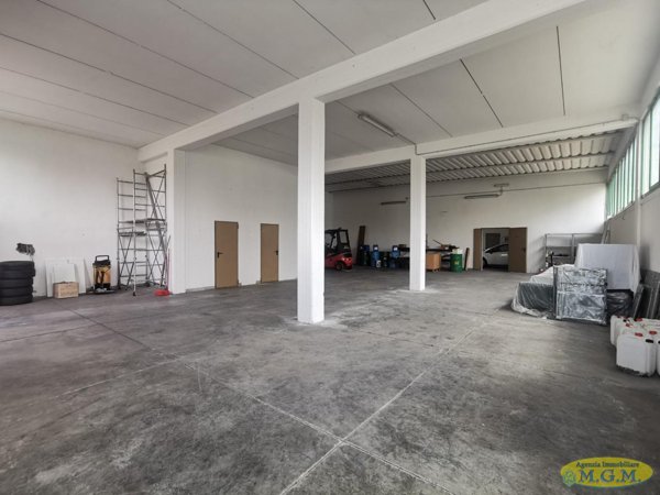 ufficio in vendita a Castelfranco di Sotto