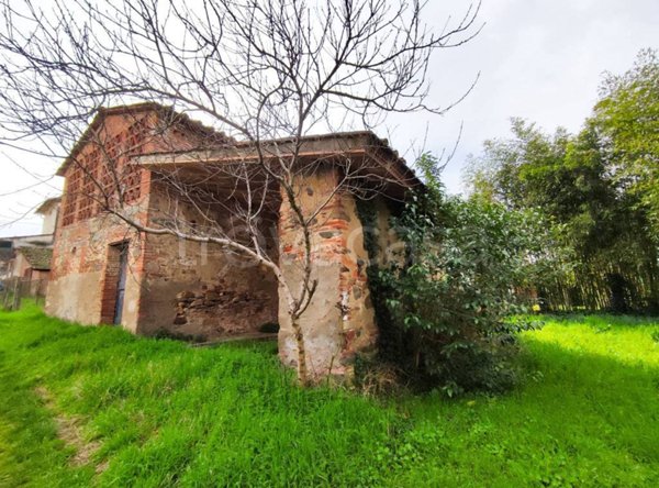 casa indipendente in vendita a Castelfranco di Sotto in zona Orentano