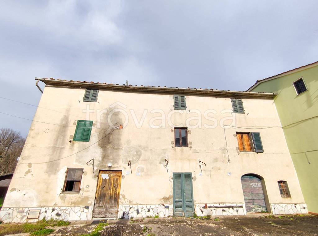casa indipendente in vendita a Castelfranco di Sotto in zona Orentano