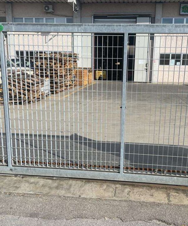 locale di sgombero in vendita a Castelfranco di Sotto
