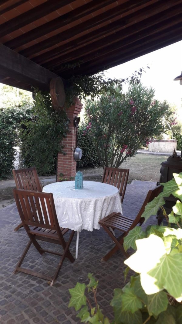 casa indipendente in vendita a Castelfranco di Sotto in zona Villa Campanile
