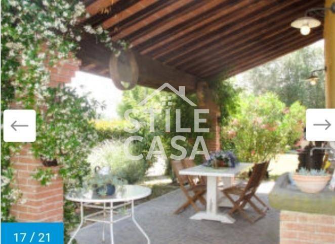 casa indipendente in vendita a Castelfranco di Sotto in zona Villa Campanile