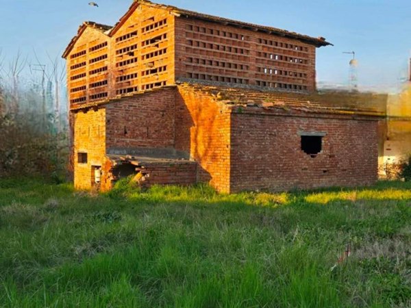 casa indipendente in vendita a Castelfranco di Sotto in zona Villa Campanile