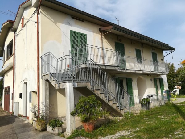 appartamento in vendita a Castelfranco di Sotto in zona Orentano