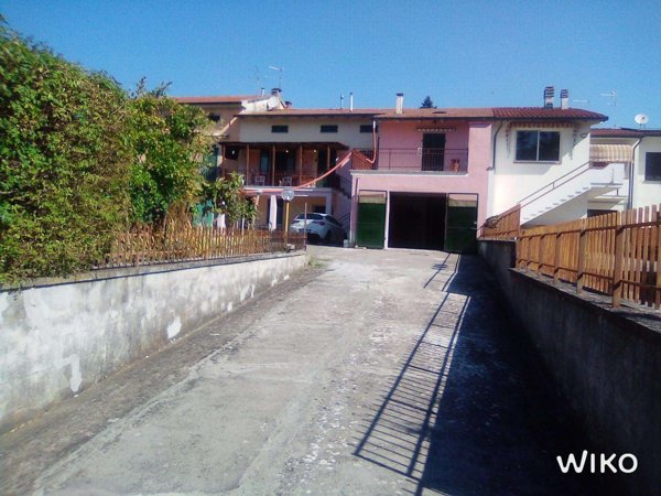intera palazzina in vendita a Castelfranco di Sotto in zona Orentano