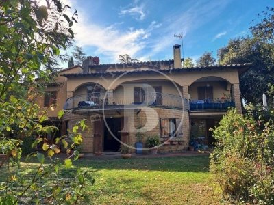 casa indipendente in vendita a Castelfranco di Sotto