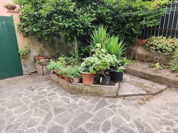 intera palazzina in vendita a Castelfranco di Sotto