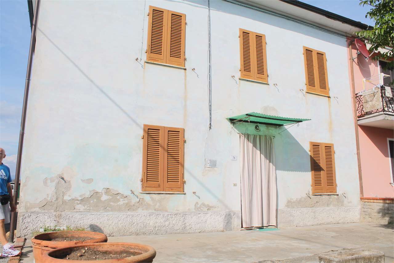 casa indipendente in vendita a Castelfranco di Sotto in zona Orentano