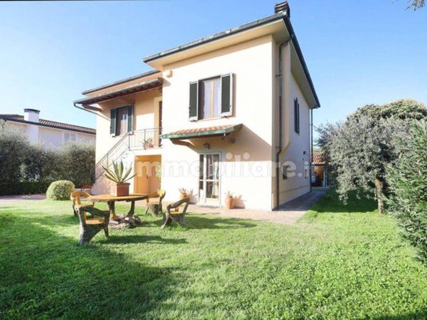 casa indipendente in vendita a Castelfranco di Sotto