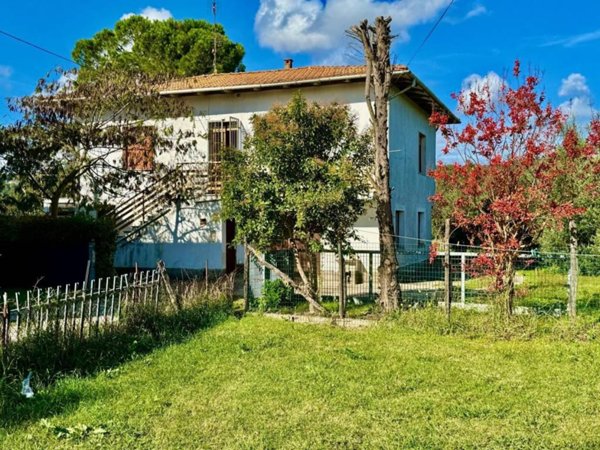casa indipendente in vendita a Castelfranco di Sotto