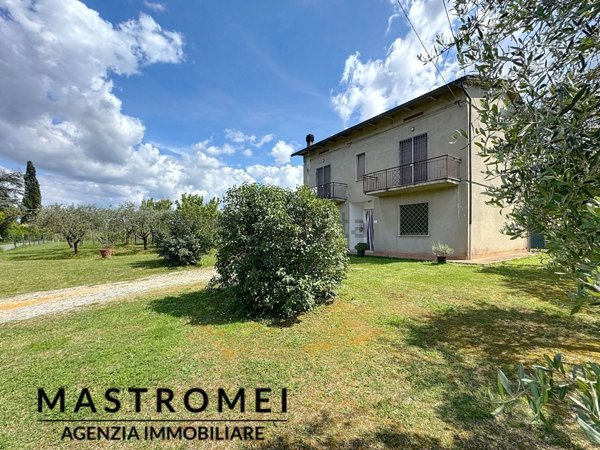 casa indipendente in vendita a Castelfranco di Sotto in zona Orentano