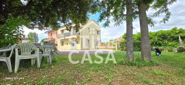 casa indipendente in vendita a Castelfranco di Sotto in zona Orentano