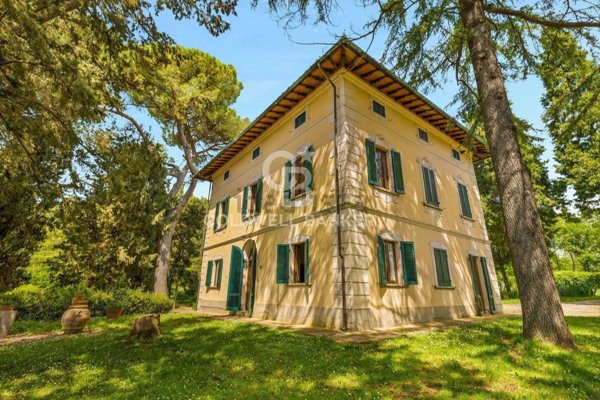 casa indipendente in vendita a Castelfranco di Sotto in zona Villa Campanile