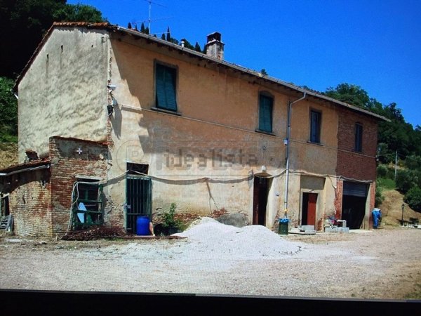 casale in vendita a Castelfranco di Sotto