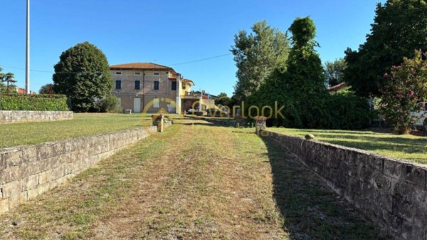 casa indipendente in vendita a Castelfranco di Sotto in zona Orentano