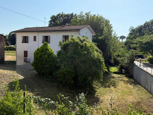 casa indipendente in vendita a Castelfranco di Sotto