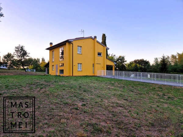 casa indipendente in vendita a Castelfranco di Sotto
