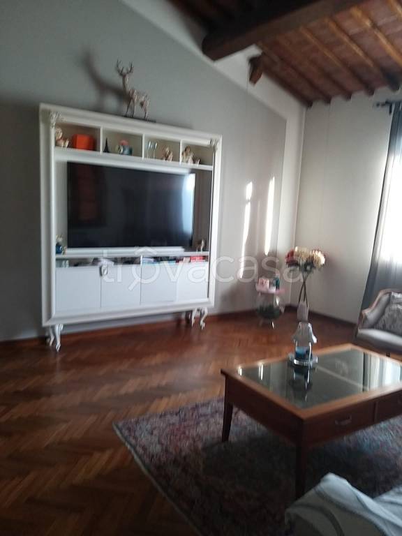 casa indipendente in vendita a Castelfranco di Sotto