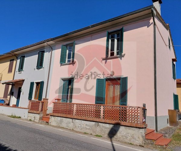 casa indipendente in vendita a Castelfranco di Sotto in zona Orentano