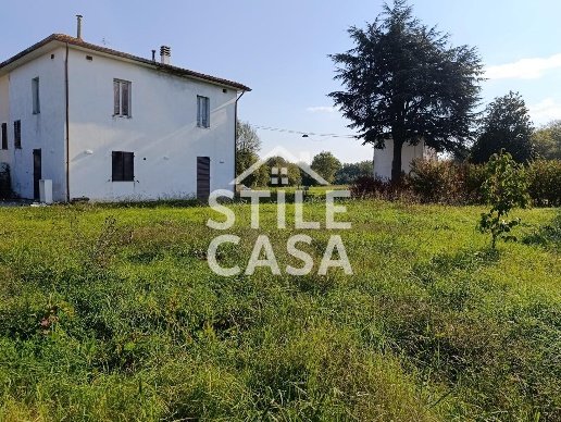 casa indipendente in vendita a Castelfranco di Sotto in zona Orentano