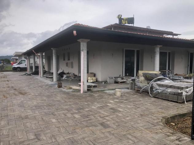 negozio in vendita a Castelfranco di Sotto