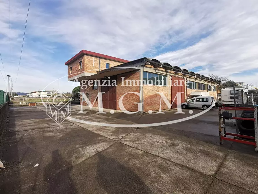 locale di sgombero in vendita a Castelfranco di Sotto