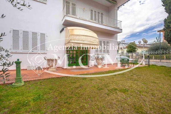 casa indipendente in vendita a Castelfranco di Sotto