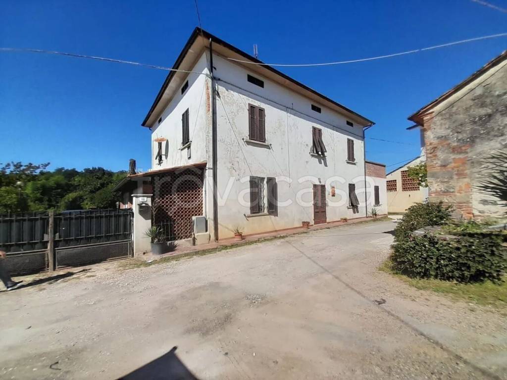 casa indipendente in vendita a Castelfranco di Sotto in zona Orentano