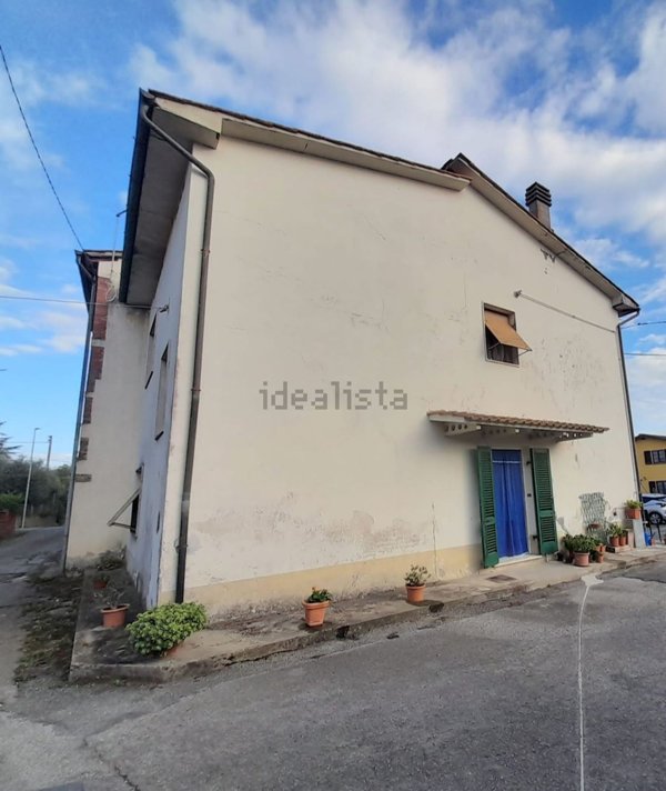 casa indipendente in vendita a Castelfranco di Sotto in zona Orentano