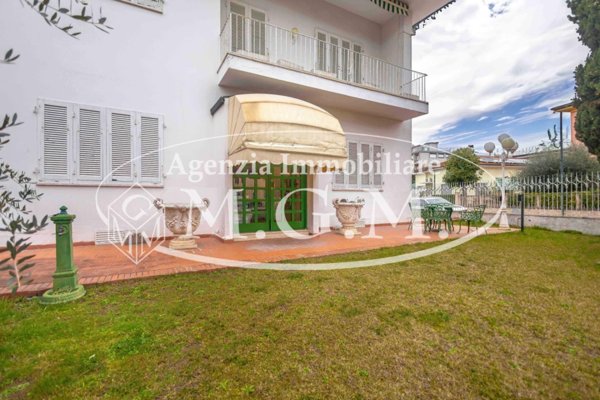 casa indipendente in vendita a Castelfranco di Sotto