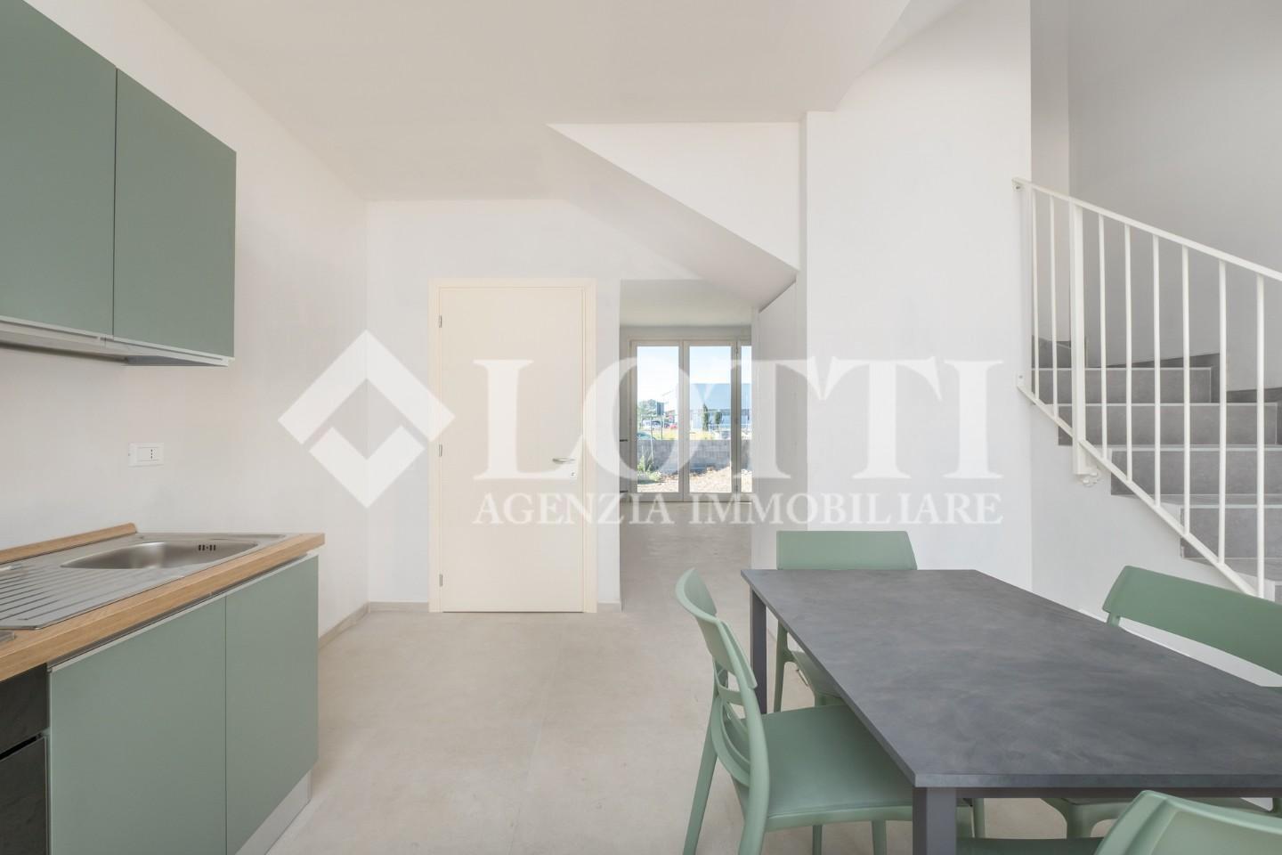 casa indipendente in vendita a Castelfranco di Sotto