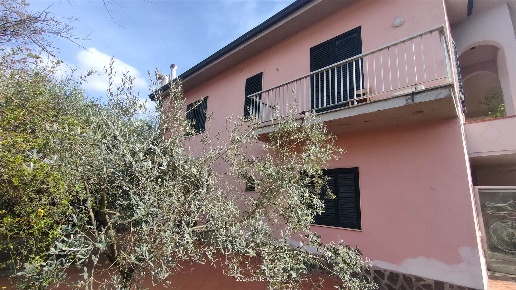 casa indipendente in vendita a Castelfranco di Sotto