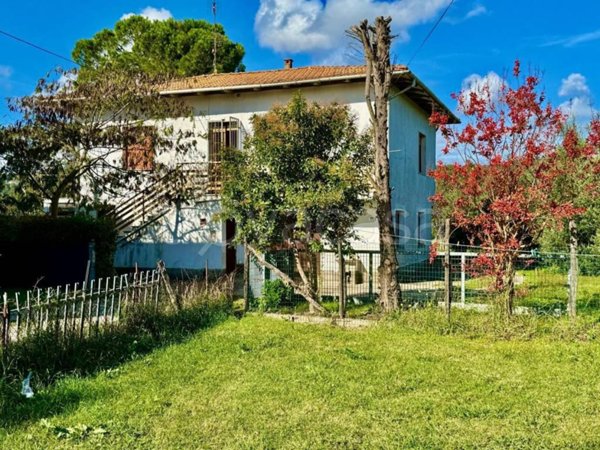 casa indipendente in vendita a Castelfranco di Sotto