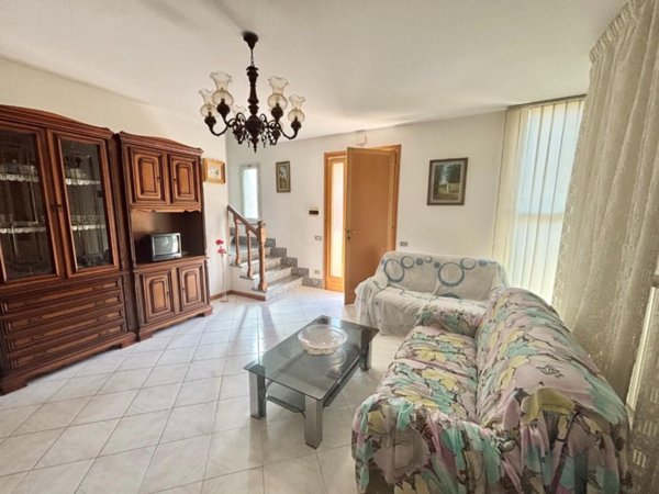 casa indipendente in vendita a Castelfranco di Sotto