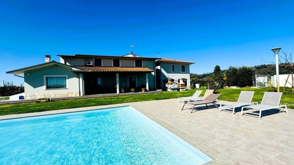 casa indipendente in vendita a Castelfranco di Sotto