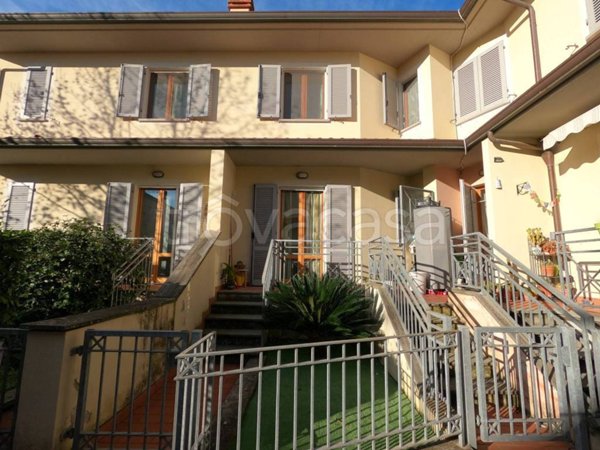 casa indipendente in vendita a Castelfranco di Sotto in zona Orentano