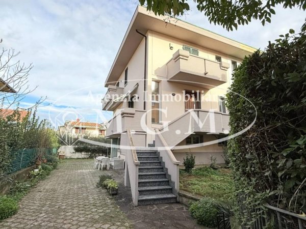 casa indipendente in vendita a Castelfranco di Sotto
