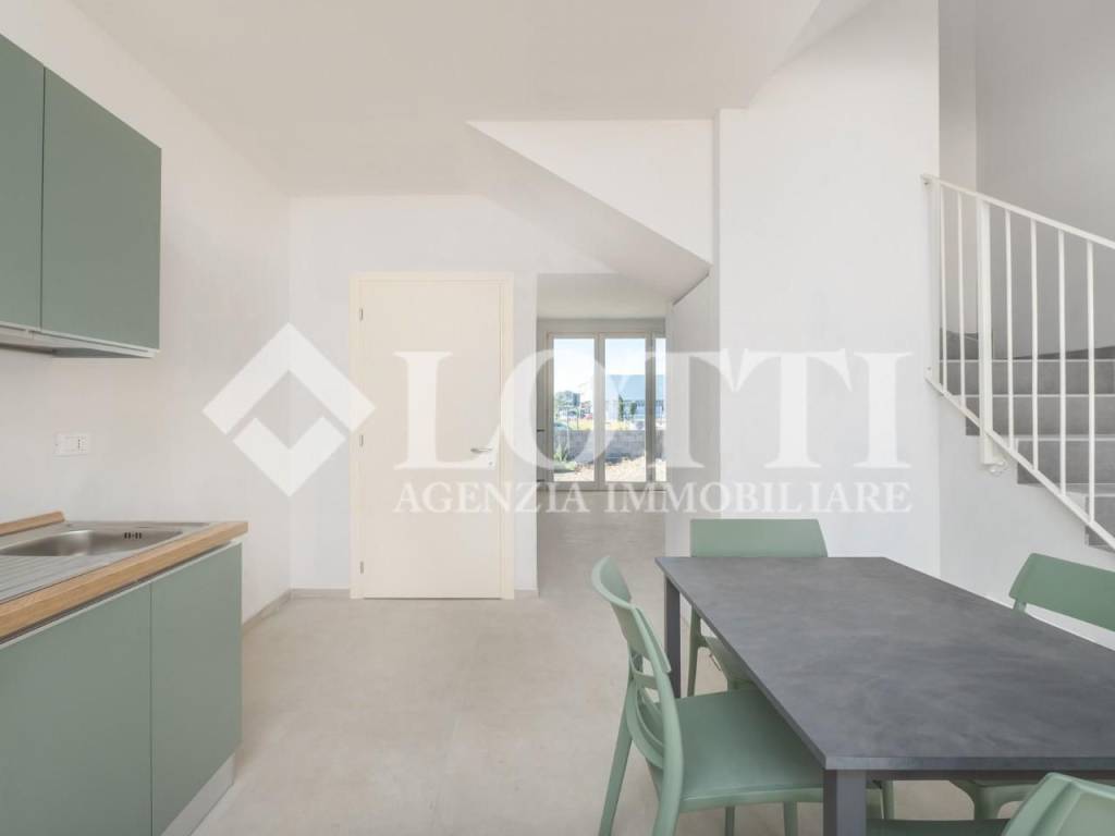 casa indipendente in vendita a Castelfranco di Sotto