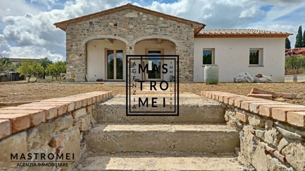 casa indipendente in vendita a Castelfranco di Sotto in zona Orentano