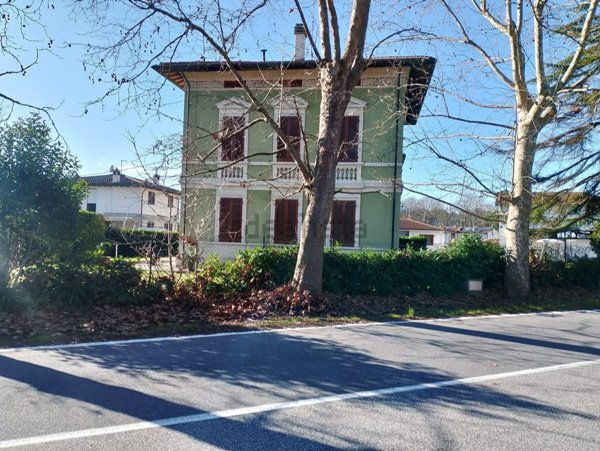 casa indipendente in vendita a Castelfranco di Sotto