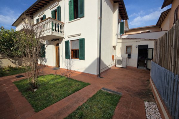 casa indipendente in vendita a Castelfranco di Sotto