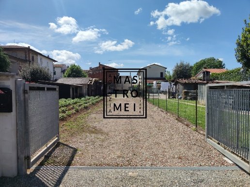 casa indipendente in vendita a Castelfranco di Sotto in zona Orentano