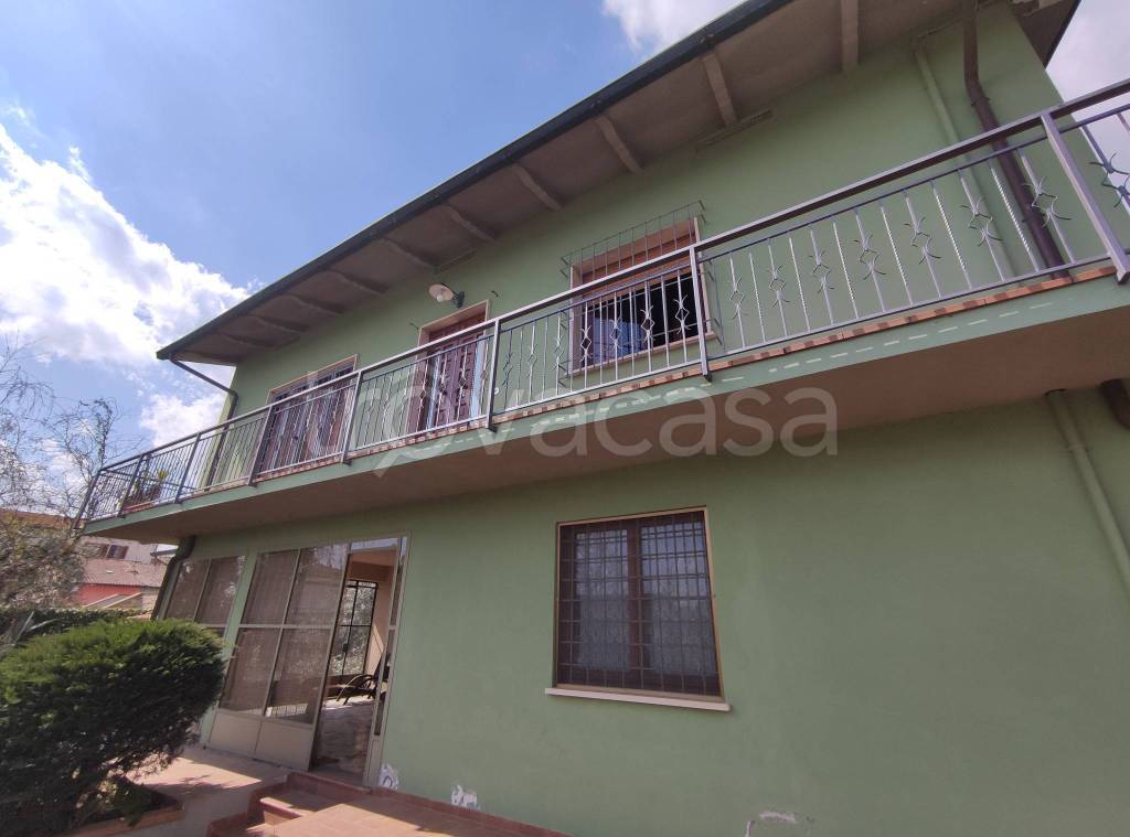 casa indipendente in vendita a Castelfranco di Sotto in zona Orentano