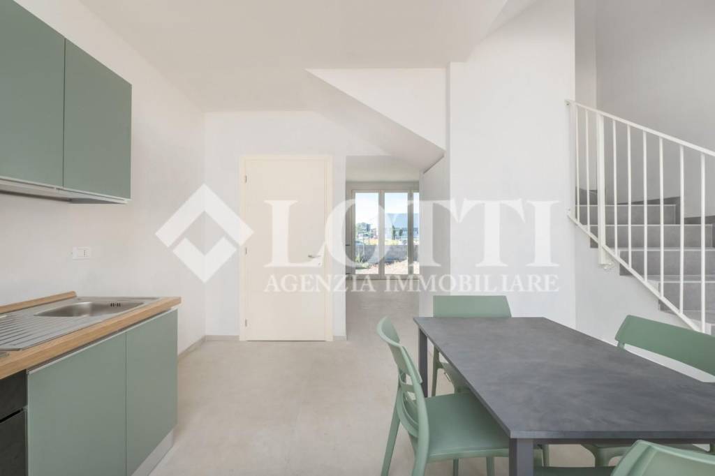 casa indipendente in vendita a Castelfranco di Sotto