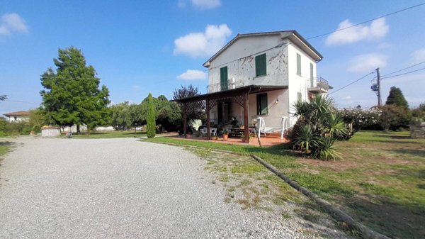 casa indipendente in vendita a Castelfranco di Sotto