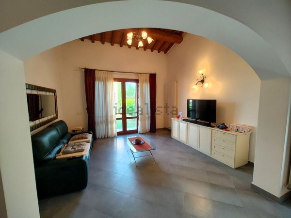 casa indipendente in vendita a Castelfranco di Sotto in zona Orentano