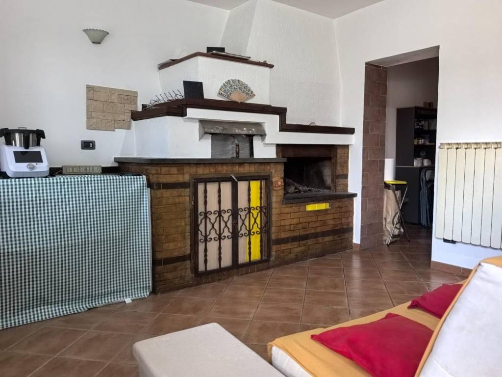 casa indipendente in vendita a Castelfranco di Sotto in zona Orentano